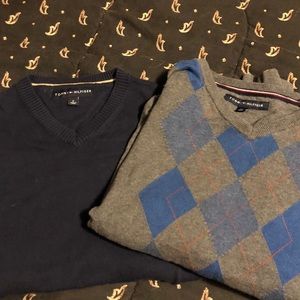 Tommy Hilfiger sweater bundle